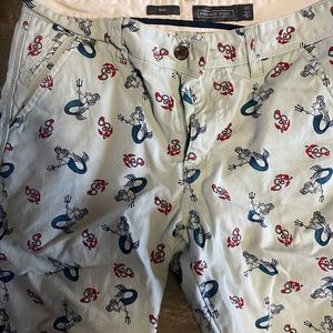 Hawkings Mcgill, size 32, sky blue mermaid